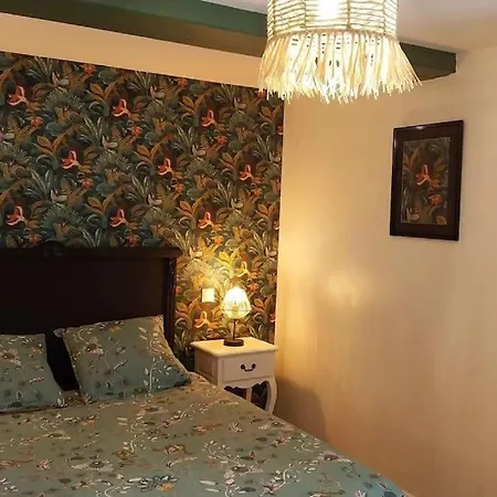 Chambre Chez L'Habitant Δωμάτια σε οικογενειακή κατοικία *